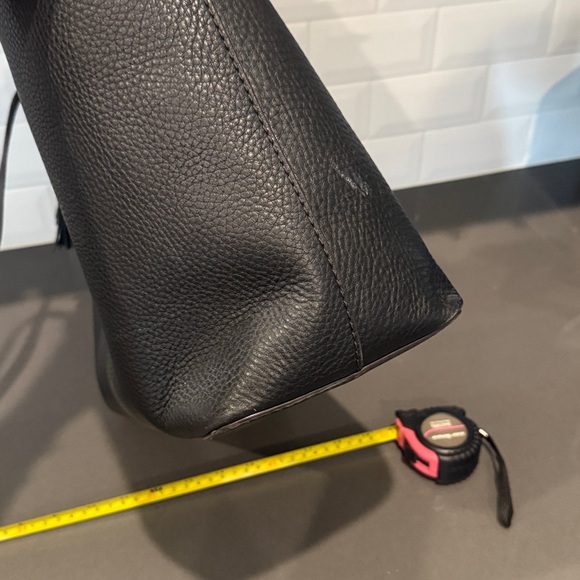 Tory Burch Black Pebbled Leather Tote - Picture 13 of 16